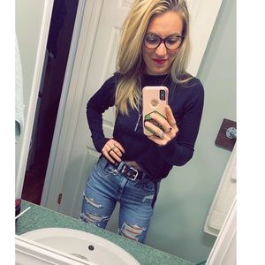 Meet your Posher, Kayla